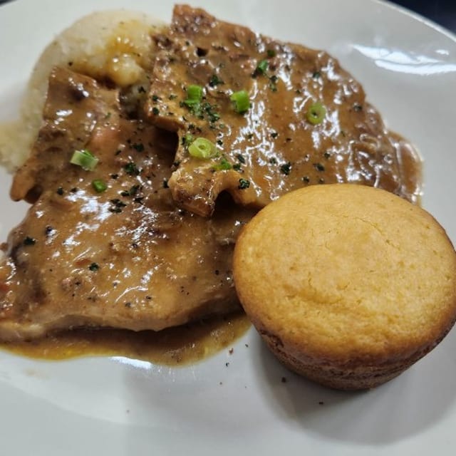 2 Pork Chop.
